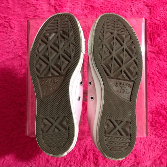 RARE Converse Frost Pink Leather Ox | 6W - Picture 6 of 6